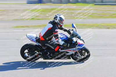 media/Jan-20-2023-Fastrack Riders (Fri) [[f2ad32aba3]]/Level 2/session 3 turn 9/